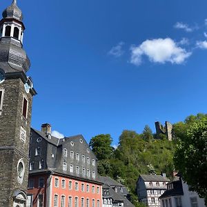 Hueftgold Schlafen & Wohnen